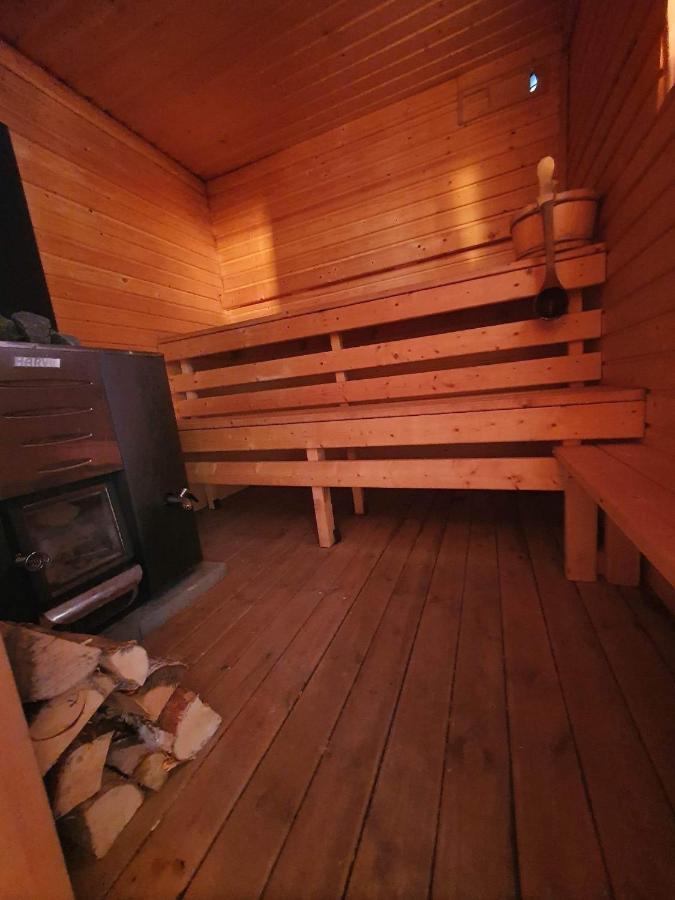 Stuga I Storklinten Harads Exterior photo